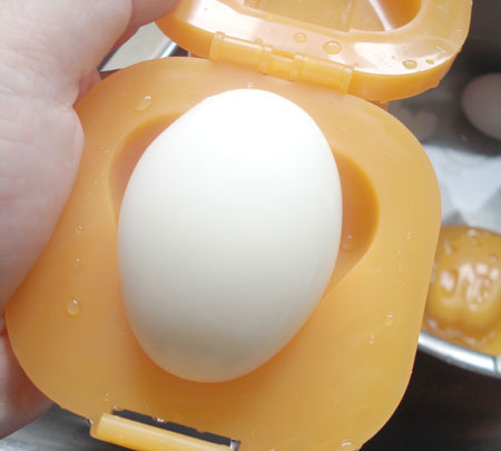 eggmold-onigiri-step1.jpg